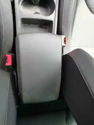 Автозапчастина б/у центральний подлокник для seat leon (5f1) xcellence plus посилання на oem iam 