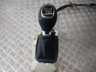Second-hand car spare part gear lever for kia carens ( ) basic oem iam references 43700a4010  