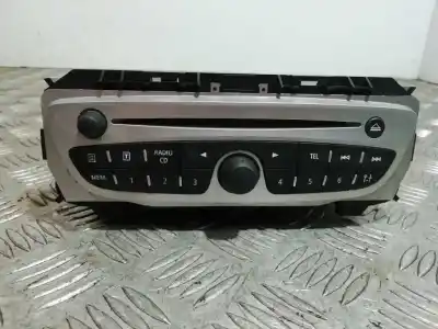 Second-hand car spare part audio system / radio cd for renault twingo dynamique oem iam references 281152391r