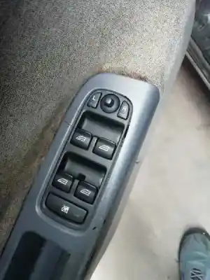 Peça sobressalente para automóvel em segunda mão botão / interruptor elevador vidro dianteiro esquerdo por volvo s40 berlina 1.6 d momentum referências oem iam 30710787