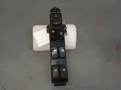 Peça sobressalente para automóvel em segunda mão botão / interruptor elevador vidro dianteiro esquerdo por hyundai santa fe (bm) 2.2 crdi cat referências oem iam 935702b000s4