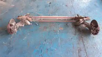 Gebrauchtes Autoersatzteil hinterachse zum peugeot 206 cc cc oem-iam-referenzen   