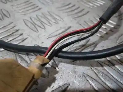 Peça sobressalente para automóvel em segunda mão espelho retrovisor esquerdo por audi a4 avant (8e) 2.0 tdi referências oem iam 8e1858531aa no abatible 5 cables 2ºserie