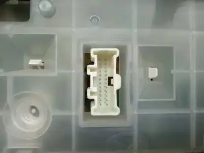 Peça sobressalente para automóvel em segunda mão quadrante por mazda 3 lim. (bl) 1.6 cd diesel cat referências oem iam lybbr3f  