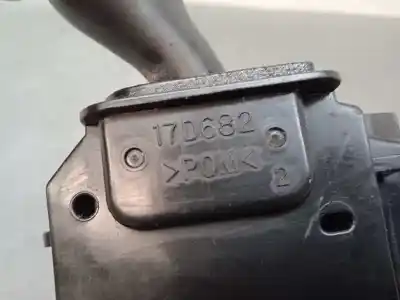 Pezzo di ricambio per auto di seconda mano comando pulito per mazda 3 lim. (bl) 1.6 cd diesel cat riferimenti oem iam 17d682  