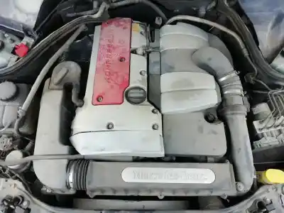 Pièce détachée automobile d'occasion MOTEUR COMPLET pour MERCEDES-BENZ CLASE C (W203) BERLINA  Références OEM IAM 111955  