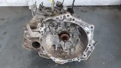 Tweedehands auto-onderdeel VERSNELLINGSBAK voor TOYOTA URBAN CRUISER  OEM IAM-referenties   6V B