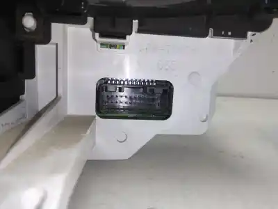 Peça sobressalente para automóvel em segunda mão quadrante por toyota yaris (ksp9/scp9/nlp9) 1.3 cat referências oem iam 838000d690d  