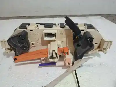 Peça sobressalente para automóvel em segunda mão comando de sofagem (chauffage / ar condicionado)  por peugeot 208 active referências oem iam e1063071  