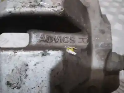 Автозапчасти б/у задний правый тормозной суппорт за toyota prius+ 1.8 16v (híbrido) ссылки oem iam   