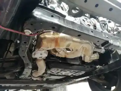 Peça sobressalente para automóvel em segunda mão charrió / suporte de eixo dianteiro por subaru outback (b15) executive plus s awd referências oem iam 50527aj032