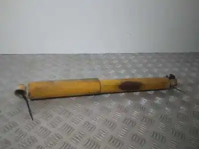 Second-hand car spare part right rear shock absorber for nissan terrano/terrano.ii (r20) slx oem iam references d8003