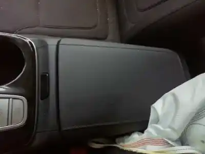 Pezzo di ricambio per auto di seconda mano bracciolo centrale per hyundai tucson 1.6 hybrid 4x4 riferimenti oem iam 84690n7101nnb