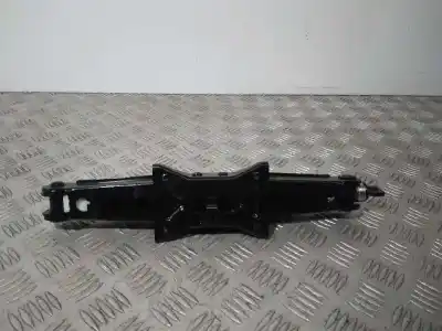 Second-hand car spare part jack for seat ateca (khp) * oem iam references 2q0011031b  