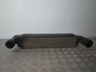 Peça sobressalente para automóvel em segunda mão intercooler por bmw x3 (e83) 2.0d referências oem iam 77897930