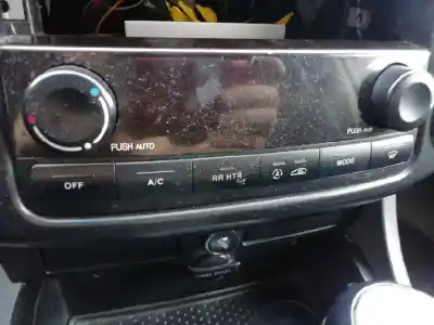 Second-hand car spare part climate control for ssangyong rodius 2.7 turbodiesel cat oem iam references 6870021021  