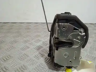 Peça sobressalente para automóvel em segunda mão fechadura da porta traseira direita por bmw x1 (e84) xdrive 18d referências oem iam 7229468