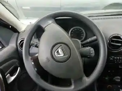 Second-hand car spare part steering wheel for dacia duster ambiance 4x2 oem iam references 34079648a 484309930r 