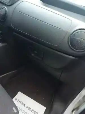 Автозапчасти б/у бардачок за fiat fiorino 1.3 16v jtd cat ссылки oem iam 