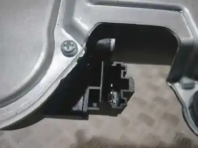 Автозапчасти б/у мотор заднего стеклоочистителя за ssangyong tivoli 1.2 ссылки oem iam 8612035000  