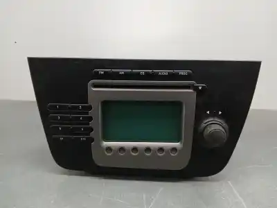 Peça sobressalente para automóvel em segunda mão sistema de áudio / rádio cd por seat altea (5p1) reference referências oem iam 5p10351521mm