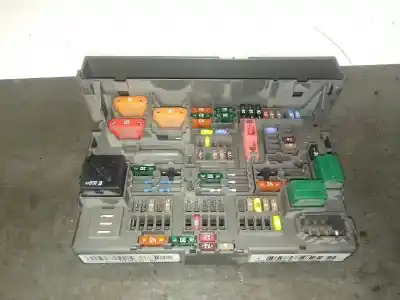 Second-hand car spare part fuse box unit for bmw serie 1 berlina (e81/e87) 118d oem iam references 64344871