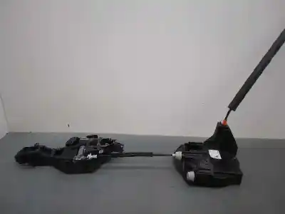 Peça sobressalente para automóvel em segunda mão fechadura da porta dianteira direita por jaguar xe portfolio referências oem iam hx73203a28ja