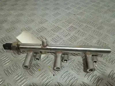 Автозапчастина б/у рампа инжектора для citroen c3 picasso collection посилання на oem iam 9802438180  