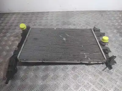 Peça sobressalente para automóvel em segunda mão radiador de água por ford focus lim. (cb8) trend referências oem iam cv618005vb  