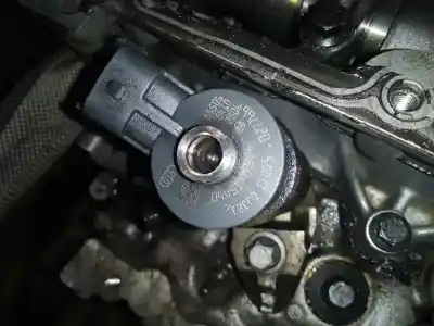 Автозапчасти б/у инжектор за CITROEN C4 CACTUS Shine ссылки OEM IAM 0445110566  