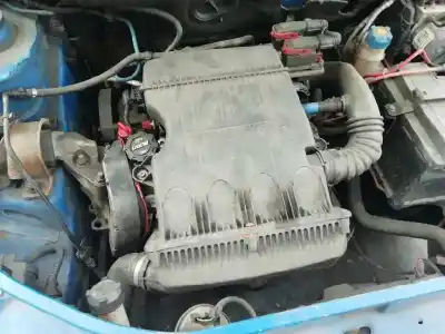 Pièce détachée automobile d'occasion Moteur Complet pour FIAT PUNTO BERLINA (188) 1.4 16V Dynamic Références OEM IAM 843A1000  
