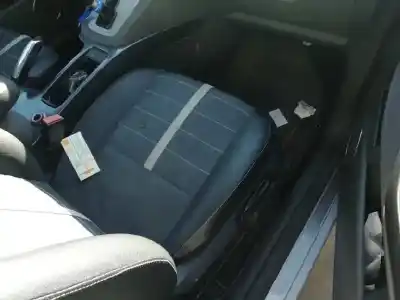 Автозапчасти б/у сиденье правое переднее за ford kuga (cbv) individual 4x4 ссылки oem iam   