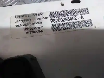 Second-hand car spare part dashboard for opel vivaro combi 2.7t corto oem iam references 8200295452  