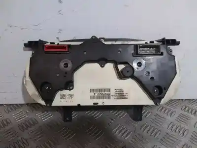 Second-hand car spare part dashboard for opel vivaro combi 2.7t corto oem iam references 8200295452  