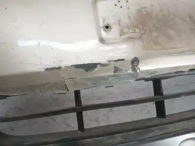 Автозапчастина б/у передній бампер для kia carens (un) concept посилання на oem iam 865111d050  