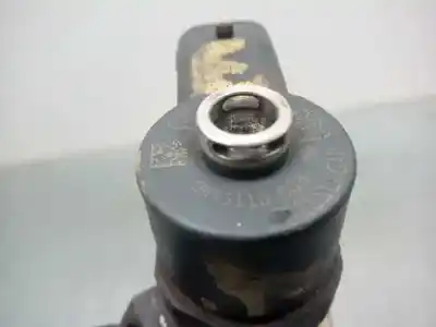 Second-hand car spare part injector for opel corsa c corsavan oem iam references 0445110083  