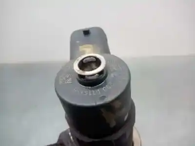Second-hand car spare part injector for opel corsa c corsavan oem iam references 0445110083  