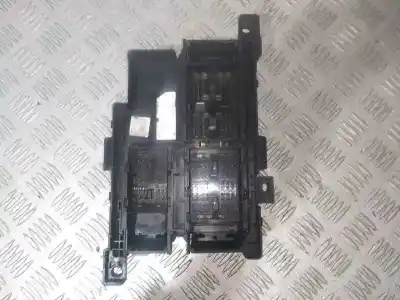 Second-hand car spare part fuse box unit for kia carens (un) concept oem iam references 919501d  