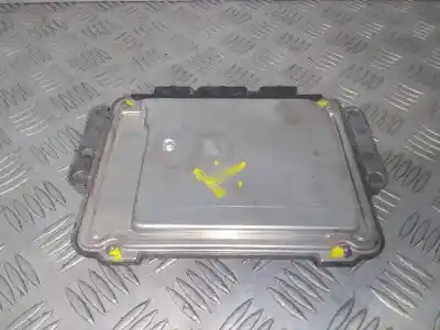 Автозапчасти б/у блок управления двигателем за opel vivaro combi 2.7t corto ссылки oem iam 0281011529
