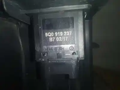 Автозапчастина б/у бардачок для seat leon (5f1) reference посилання на oem iam 5q0919237  5q0919237