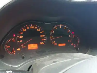 İkinci el araba yedek parçası Enstrüman Paneli için TOYOTA AVENSIS BERLINA (T25) 1.8 Sol Sedán OEM IAM referansları 8380005531  