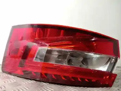 Автозапчастина б/у правий ліхтар для skoda superb (3v3) active посилання на oem iam 3v5945208a