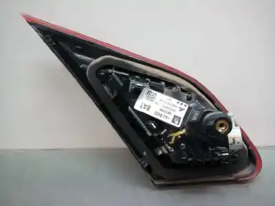 Автозапчасти б/у внутренний правый задний фонарь за opel corsa e (x15) 1.4 (08 68) ссылки oem iam 13428452  