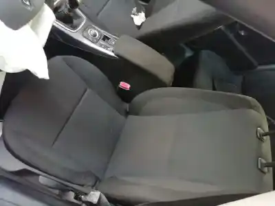 Recambio de automóvil de segunda mano de asiento delantero izquierdo para renault laguna iii expression referencias oem iam   