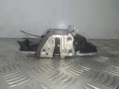 Second-hand car spare part front right door lock for toyota corolla (e21) hybrid active oem iam references   