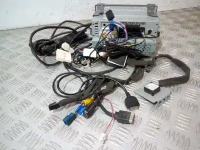 Peça sobressalente para automóvel em segunda mão sistema de áudio / rádio cd por subaru xv active referências oem iam x1312056  