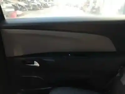 Second-hand car spare part right rear door trim for citroen c4 picasso feel oem iam references 