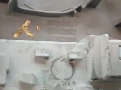 Автозапчастина б/у внутрішне світло для citroen c4 picasso/spacetourer feel 12v e-thp / puretech] посилання на oem iam 9678124177  