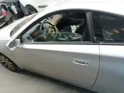 Tweedehands auto-onderdeel linker voordeur voor toyota celica (t23) 1.8 oem iam-referenties 
