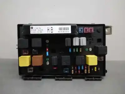 Second-hand car spare part Fuse Box Unit for OPEL ASTRA GTC Cosmo OEM IAM references 13206754  